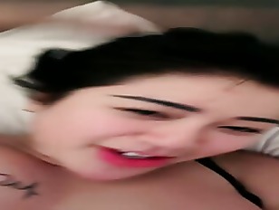 089601277853 < Telegram : TANTEMELI > Ekspresi Meychen Ketika Di Kenyot Pentil Toketnya Gas Ngentot