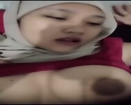 Indo Big Tit Hijab